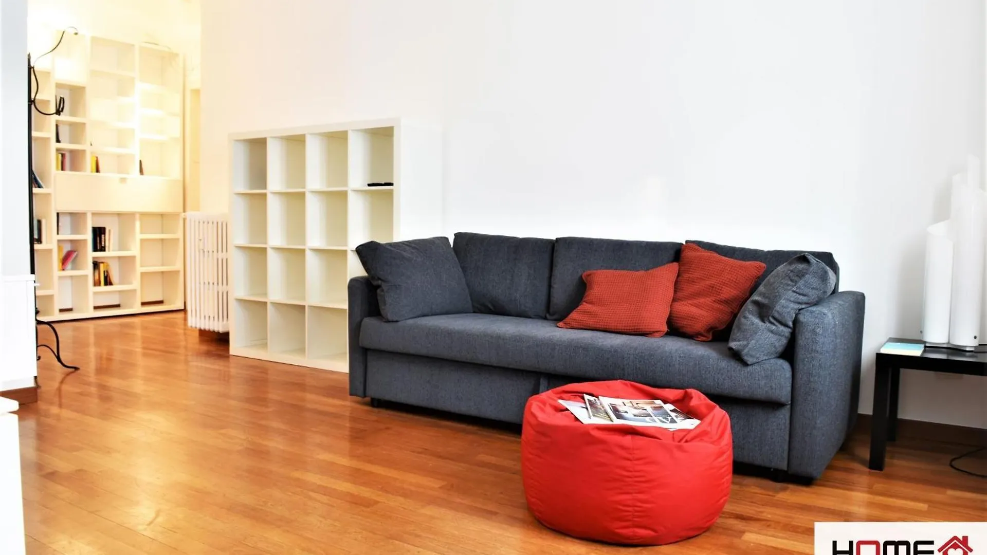 アパート Homelovers Two Room Porta Venezia Mm1 ミラノ イタリア