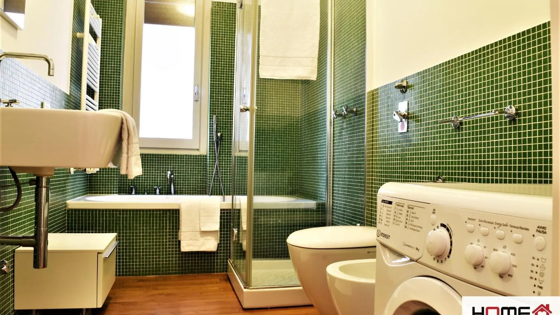 Homelovers Two Room Porta Venezia Mm1 ミラノ アパート